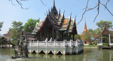 Buddhist Courtyard - Bangkok, Thailand
