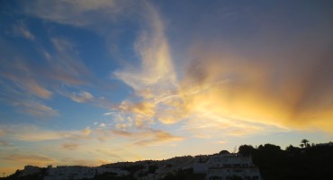 Birds Before Sunrise - Salema, Portugal