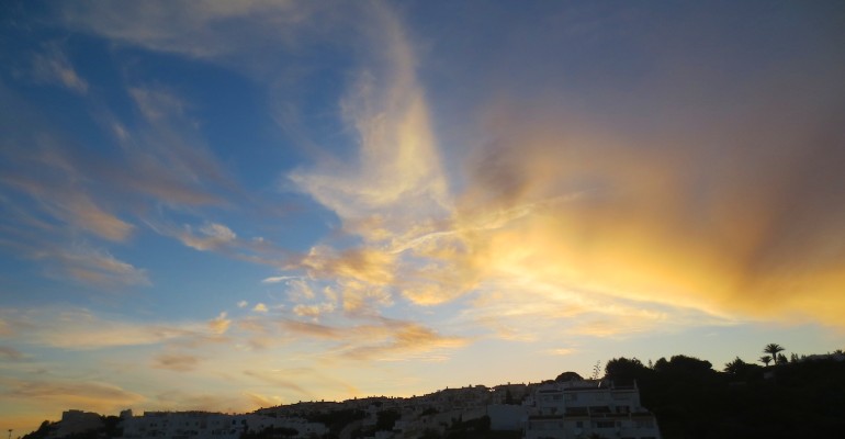 Birds Before Sunrise – Salema, Portugal
