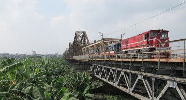 Long Bien Bridge – Hanoi, Vietnam