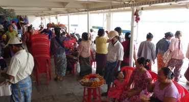 Ferry Vendors – Yangon, Myanmar