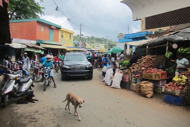 Roadside Market – Samaná, Dominican Republic3