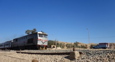 Train Pass – El Kab, Egypt